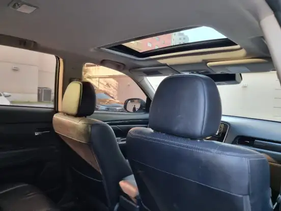 MITSUBISHI-OUTLANDER-2018