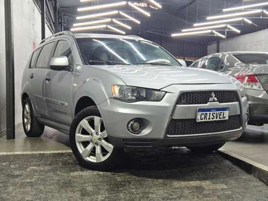 MITSUBISHI-OUTLANDER-2010