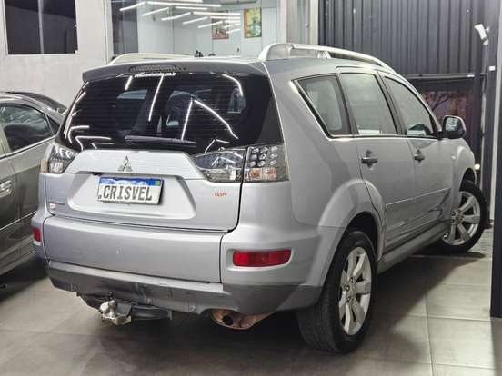 MITSUBISHI-OUTLANDER-2.4 4X4 16V GASOLINA 4P AUTOMÁTICO MITSUBISHI-OUTLANDER-2010