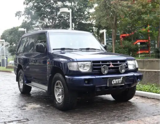 MITSUBISHI-PAJERO-1998