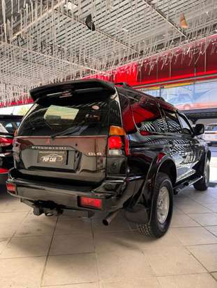 MITSUBISHI-PAJERO-2001