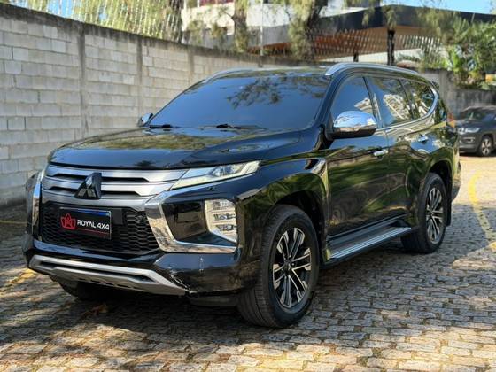 MITSUBISHI PAJERO SPORT 2.4 16V MIVEC TURBO DIESEL HPE AWD AUTOMÁTICO