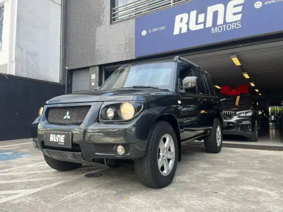 MITSUBISHI-PAJERO TR4-2.0 4X4 16V 140CV FLEX 4P AUTOMÁTICO MITSUBISHI-PAJERO TR4-2008