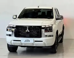 MITSUBISHI TRITON 2.4 BITURBO DIESEL CD HPE-S 4X4 AUTOMÁTICO MITSUBISHI TRITON 2.4 BITURBO DIESEL CD HPE-S 4X4 AUTOMÁTICO