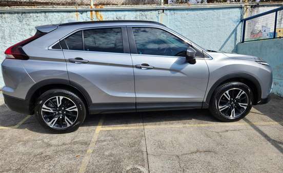MITSUBISHI-ECLIPSE CROSS-2023