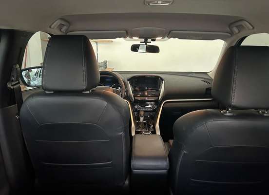 MITSUBISHI-ECLIPSE CROSS-2023