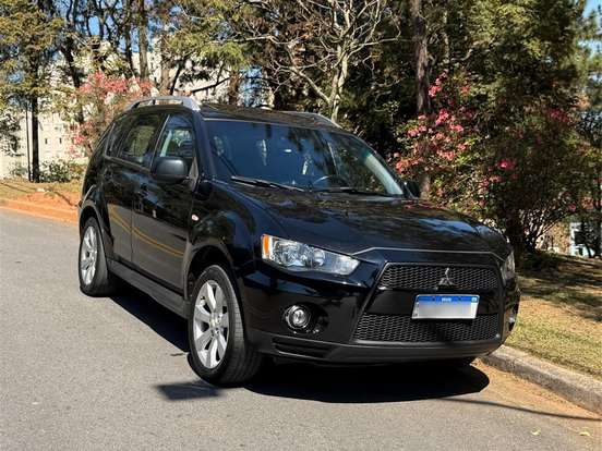 MITSUBISHI-OUTLANDER-3.0 GT 4X4 V6 24V GASOLINA 4P AUTOMÁTICO MITSUBISHI-OUTLANDER-2010