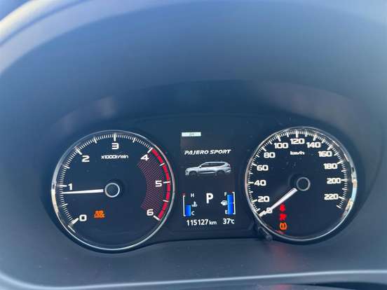 MITSUBISHI-PAJERO SPORT-2.4 16V MIVEC TURBO DIESEL HPE AWD AUTOMÁTICO MITSUBISHI-PAJERO SPORT-2022
