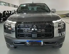 MITSUBISHI TRITON 2.4 BITURBO DIESEL CD HPE 4X4 AUTOMÁTICO MITSUBISHI TRITON 2.4 BITURBO DIESEL CD HPE 4X4 AUTOMÁTICO