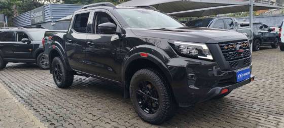NISSAN FRONTIER 2.3 16V TURBO DIESEL PRO4X CD 4X4 AUTOMÁTICO
