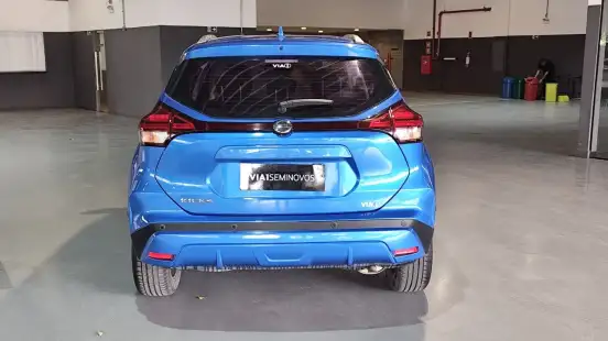 NISSAN-KICKS-2022