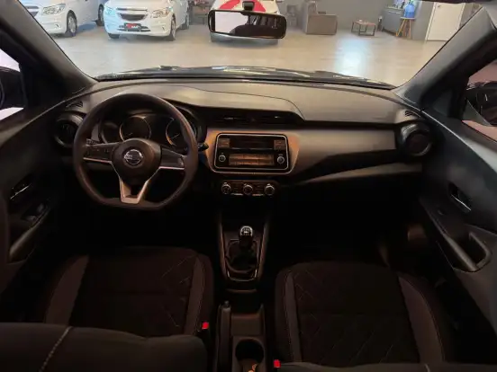 NISSAN-KICKS-2019