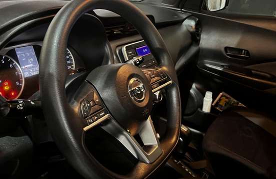 NISSAN-KICKS-2020
