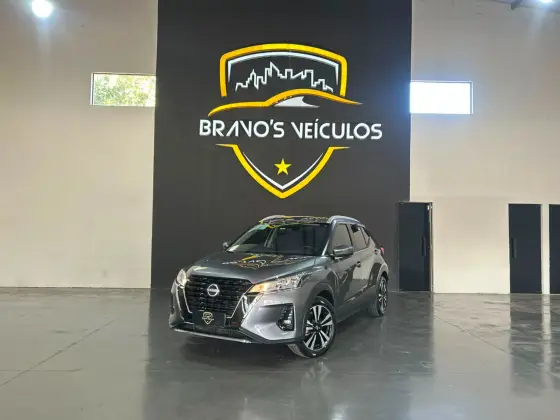 NISSAN KICKS PLAY 1.6 16V FLEXSTART SENSE XTRONIC NISSAN KICKS PLAY 1.6 16V FLEXSTART SENSE XTRONIC