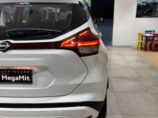 NISSAN-KICKS PLAY-1.6 16V FLEXSTART SENSE XTRONIC NISSAN-KICKS PLAY-2025