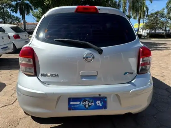 NISSAN-MARCH-1.6 S 16V FLEX 4P MANUAL NISSAN-MARCH-2013