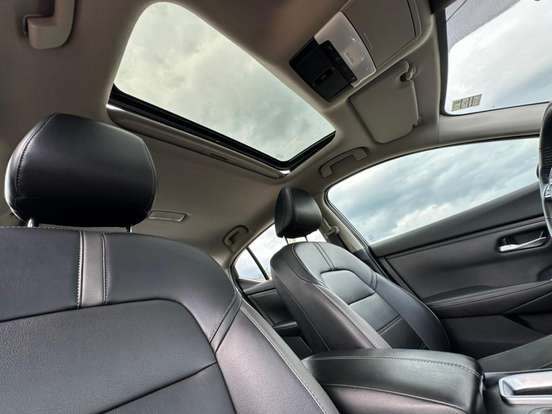 NISSAN-SENTRA-2023