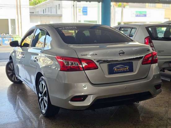 NISSAN-SENTRA-2019
