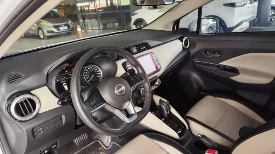NISSAN-VERSA-2023