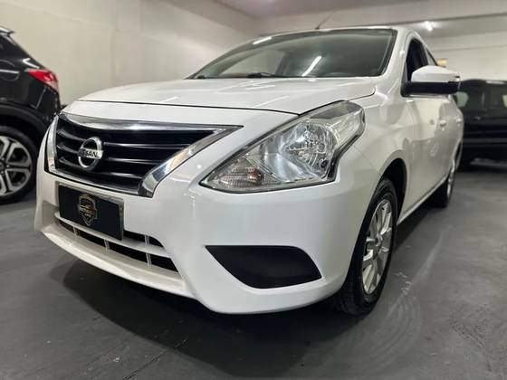 NISSAN VERSA 1.6 16V FLEXSTART SV 4P XTRONIC