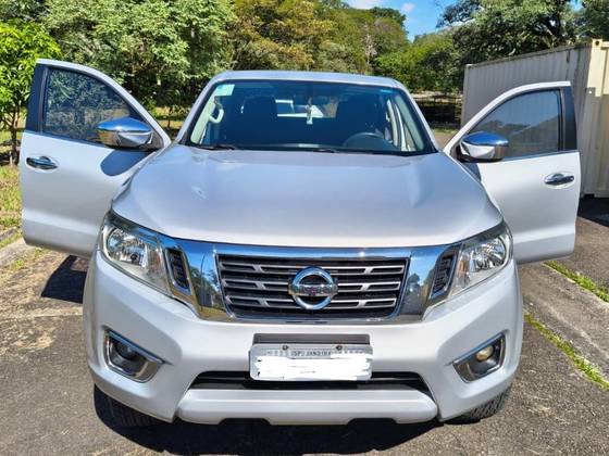 NISSAN FRONTIER 2.3 16V TURBO DIESEL SE CD 4X4 AUTOMÁTICO