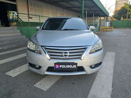 NISSAN-SENTRA-2014