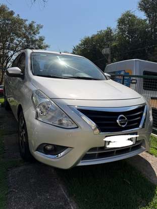 NISSAN-VERSA-2016