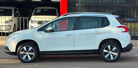 PEUGEOT-2008-2016