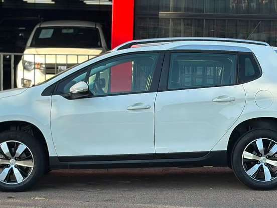 PEUGEOT-2008-1.6 16V FLEX ALLURE 4P AUTOMÁTICO PEUGEOT-2008-2016