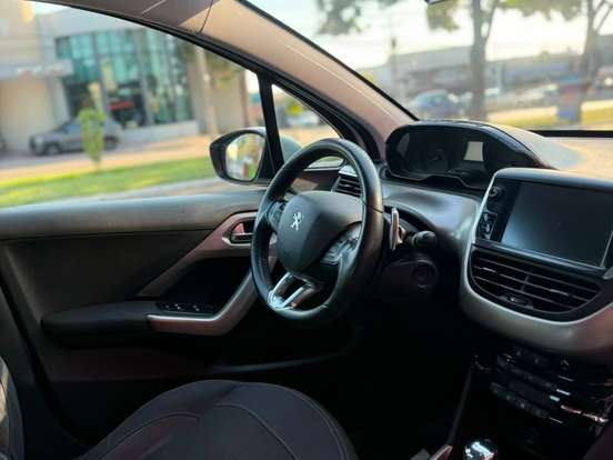 PEUGEOT-2008-1.6 16V FLEX ALLURE 4P AUTOMÁTICO PEUGEOT-2008-2016
