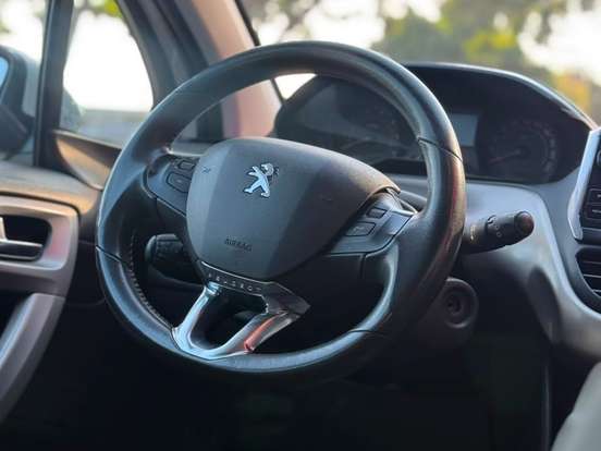 PEUGEOT-2008-1.6 16V FLEX ALLURE 4P AUTOMÁTICO PEUGEOT-2008-2016