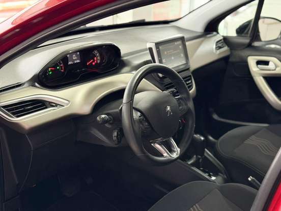 PEUGEOT-2008-2018