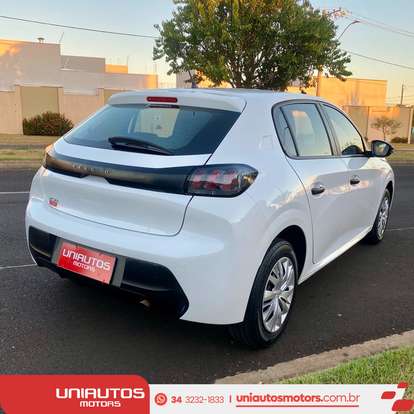 PEUGEOT-208-2023