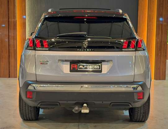 PEUGEOT-3008-2019