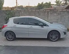PEUGEOT 308 1.6 GRIFFE THP 16V GASOLINA 4P AUTOMÁTICO PEUGEOT 308 1.6 GRIFFE THP 16V GASOLINA 4P AUTOMÁTICO