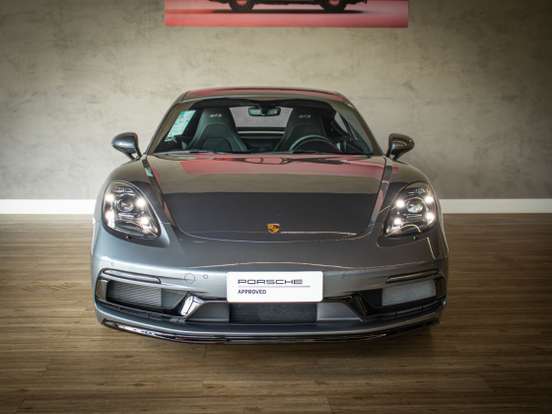 PORSCHE-718-2025