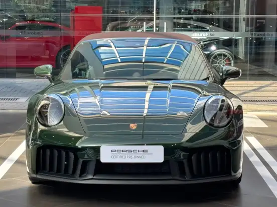 PORSCHE-911-2025