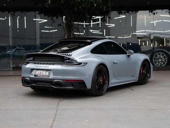 PORSCHE-911-2022