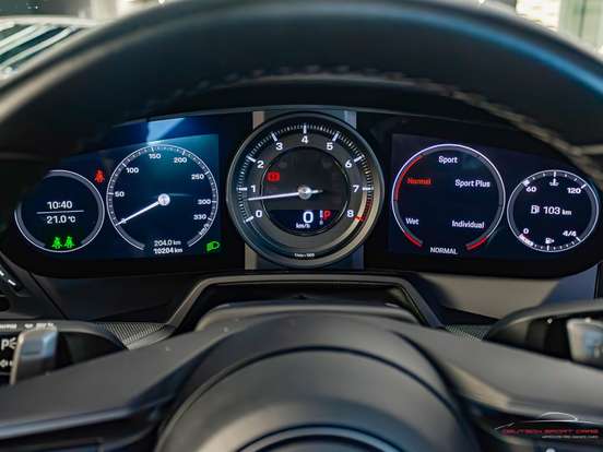 PORSCHE-911-2022