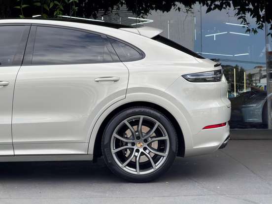 PORSCHE-CAYENNE-4.0 V8 GASOLINA TURBO COUPÉ AWD TIPTRONIC S PORSCHE-CAYENNE-2022