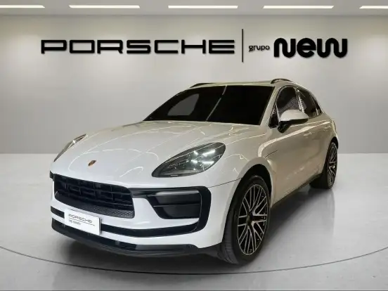 PORSCHE-MACAN-2022