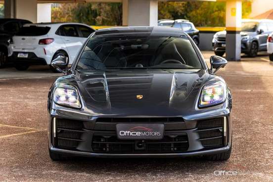 PORSCHE-PANAMERA-2024