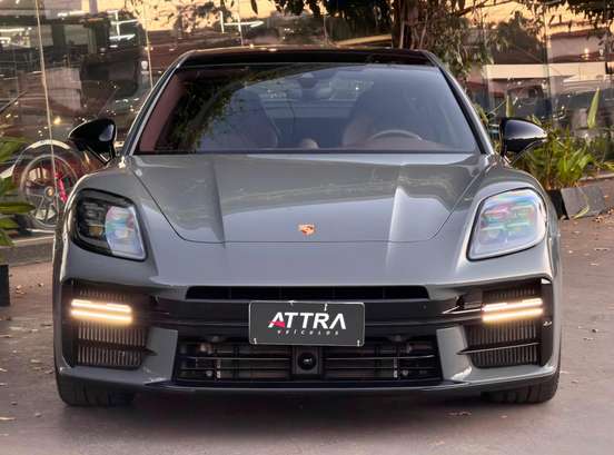PORSCHE-PANAMERA-2024