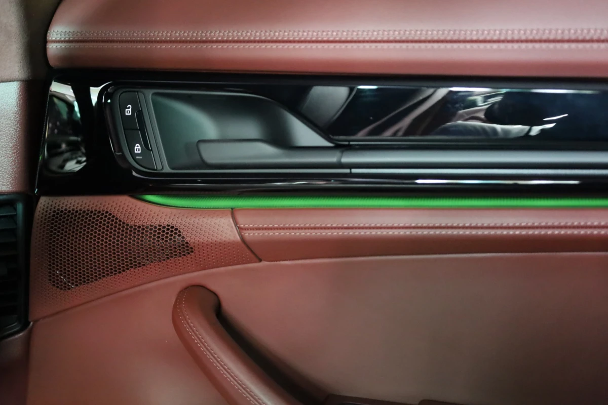 Porsche Panamera — foto 9