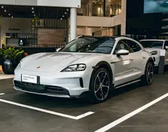 PORSCHE TAYCAN 4 CROSS TURISMO ELÉTRICO PORSCHE TAYCAN 4 CROSS TURISMO ELÉTRICO