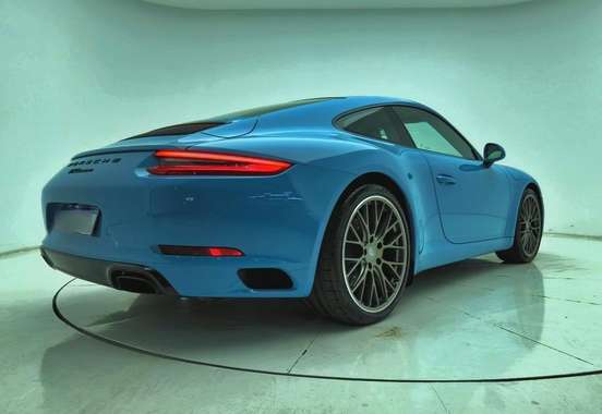 PORSCHE-911-2016