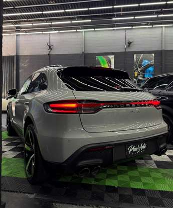 PORSCHE-MACAN-2023