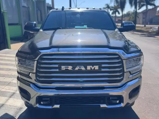 RAM-3500-6.7 I6 TURBO DIESEL LIMITED LONGHORN CD 4X4 AUTOMÁTICO RAM-3500-2022