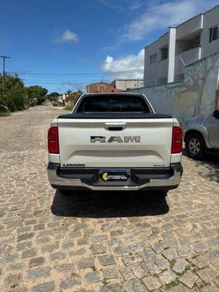 RAM-RAMPAGE-2.2 TURBO DIESEL LARAMIE 4X4 AUTOMÁTICO RAM-RAMPAGE-2025
