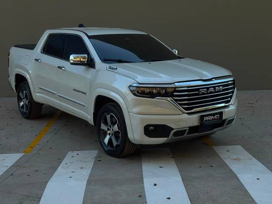 RAM RAMPAGE 2.2 TURBO DIESEL LARAMIE 4X4 AUTOMÁTICO